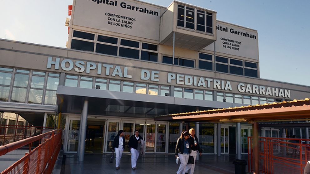 La chica, de 15 años, fue internada en el Hospital de Pediatría Juan Garrahan, en la Capital Federal.