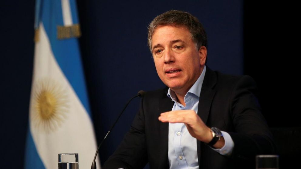 Dujovne informó un sobrecumplimiento en las metas fiscales (Gentileza: Reuters)