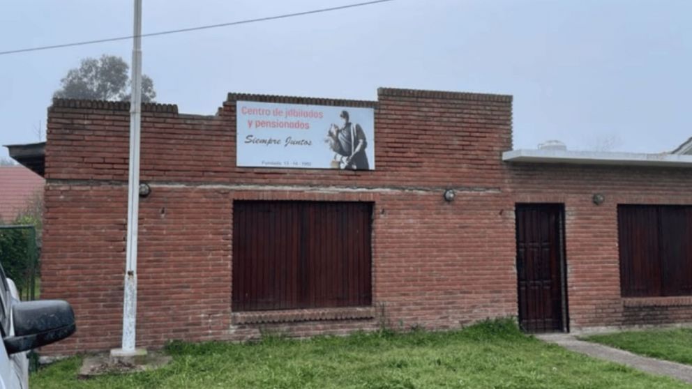 El centro de jubilados donde encontraron a Rodrigo Strada muerto.