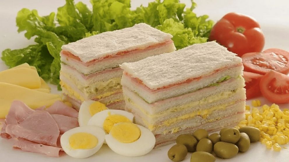 Un destino bonaerense que combina historia, tradiciones y el orgullo de haber creado el sándwich de miga más grande del mundo.