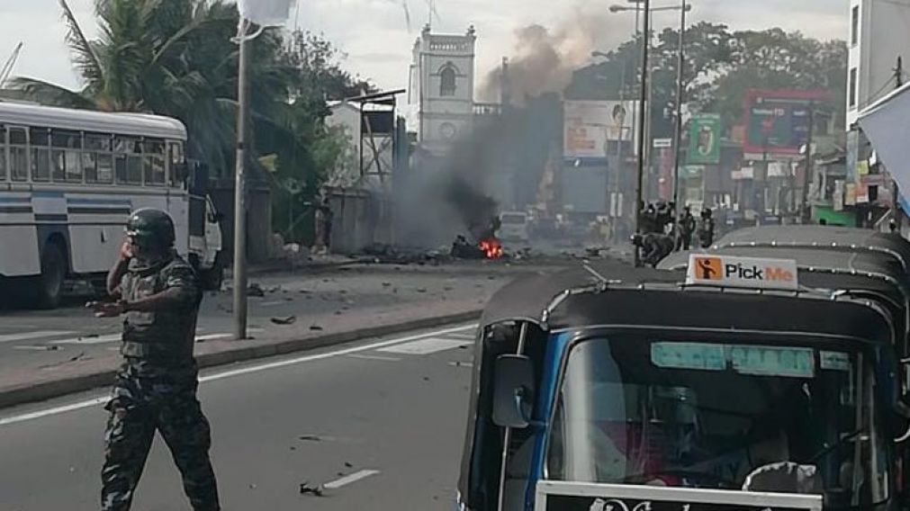 El estallido se produjo a metros de una parroquia cat�lica.