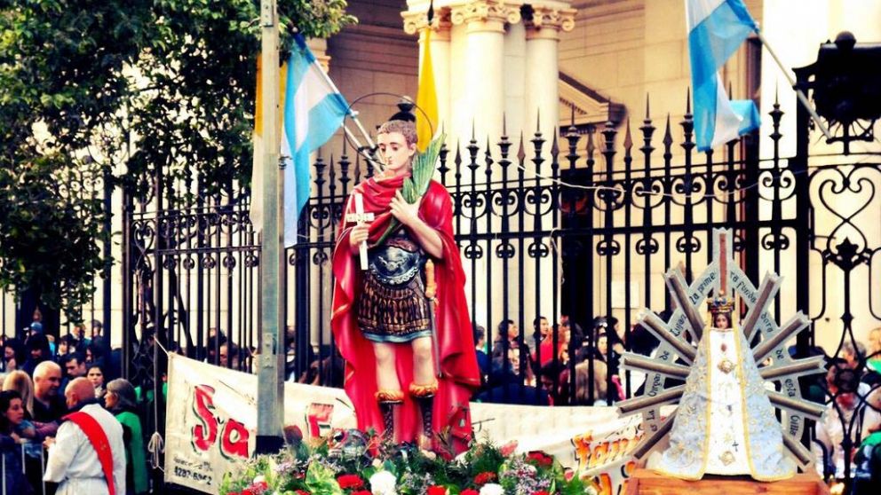 En la parroquía de Balvanera se hace sentir todos los años la devoción por San Expedito.