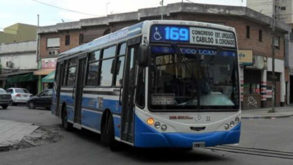 Las l�neas 169 y 175, pertenecientes a la empresa Escalada S.A., har�n paro a partir de las 13:30. 