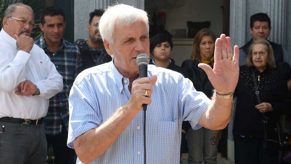 Antonio Cal� espera una mejor oferta (R�ben Paredes - Diario Cr�nica)