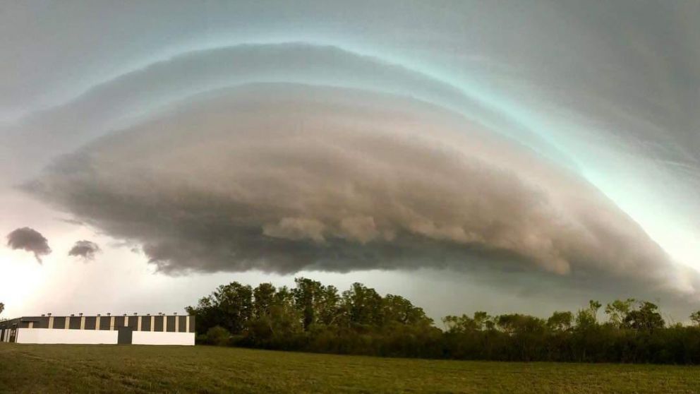 Impactantes im�genes del temporal en Esperanza.