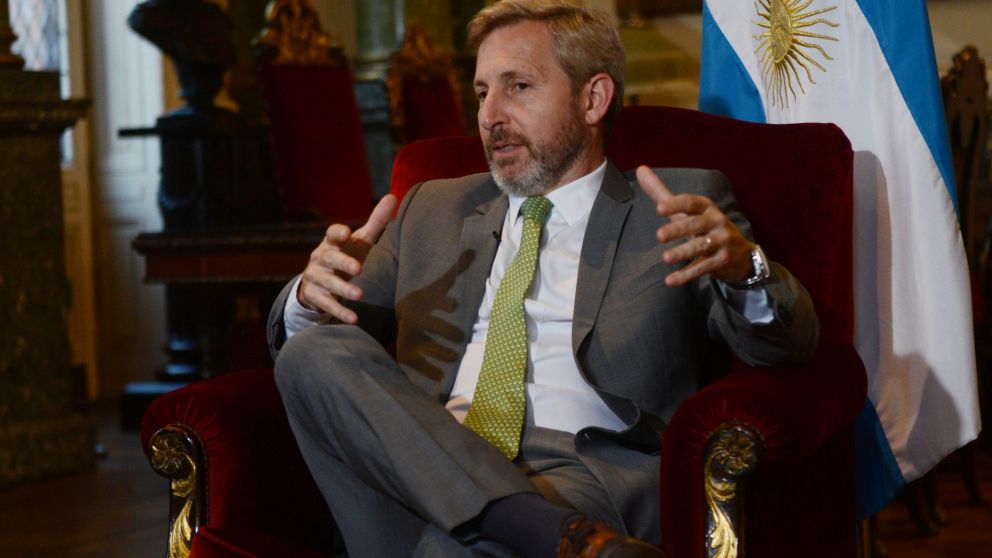 El funcionario apoyó el paquete anticrisis.