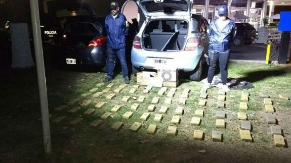 La droga secuestrada en el operativo de Arroyo Seco. (Gentileza La Capital)