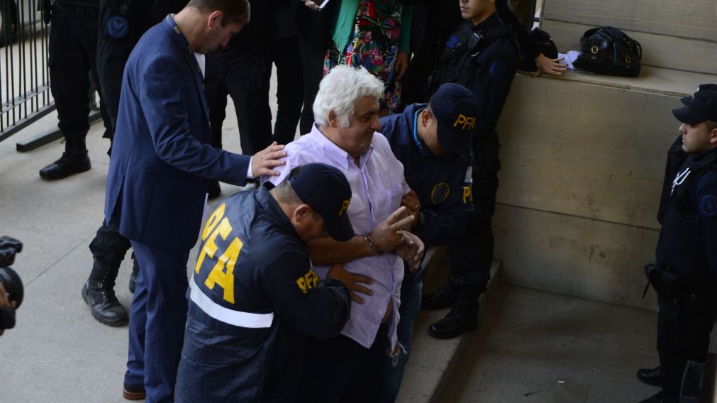 El empresario, en su llegada a los tribunales (Jonatan Moreno/Crónica).