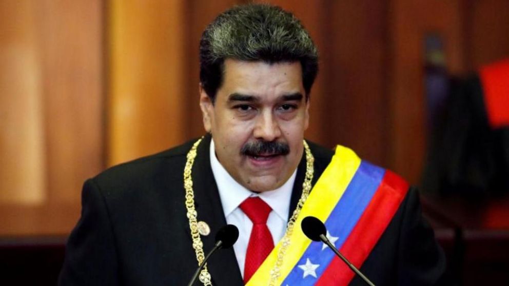 El chavismo anunció que los cortes programados de luz durarán hasta un año