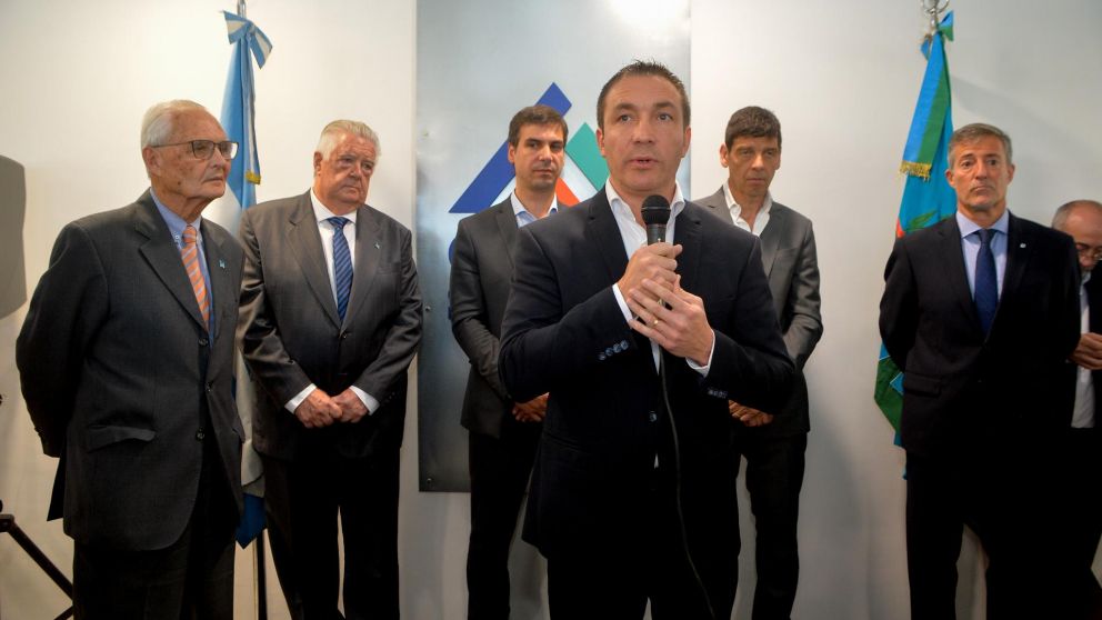 Buscan promover el desarrollo de la industria metalúrgica.