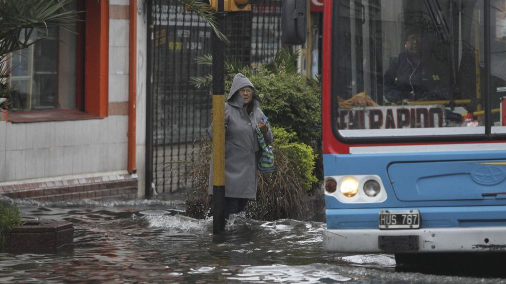 Hay alerta por tormentas y granizo en todo el país. (Archivo)