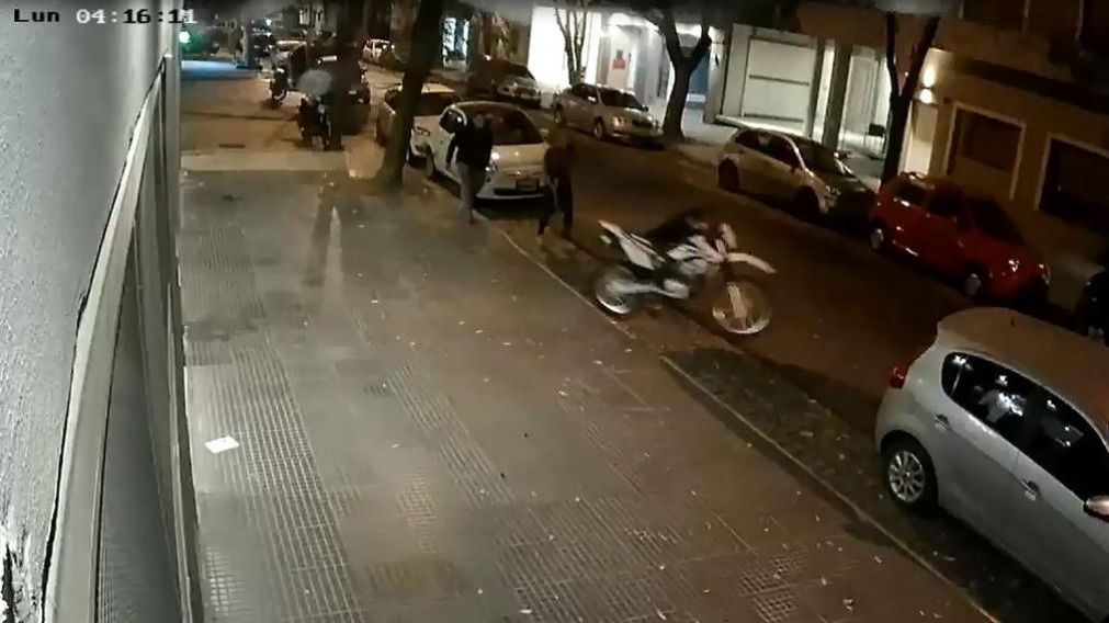Ocurri� en la calle Miller al 2200. (Captura)