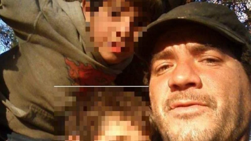 La víctima tenía dos hijos producto de una relación anterior.