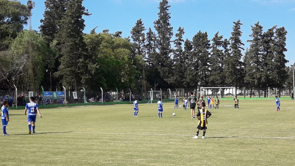 La categoría 2014 quedó en el centro de la escena por el gesto de uno de sus integrantes (Facebook).