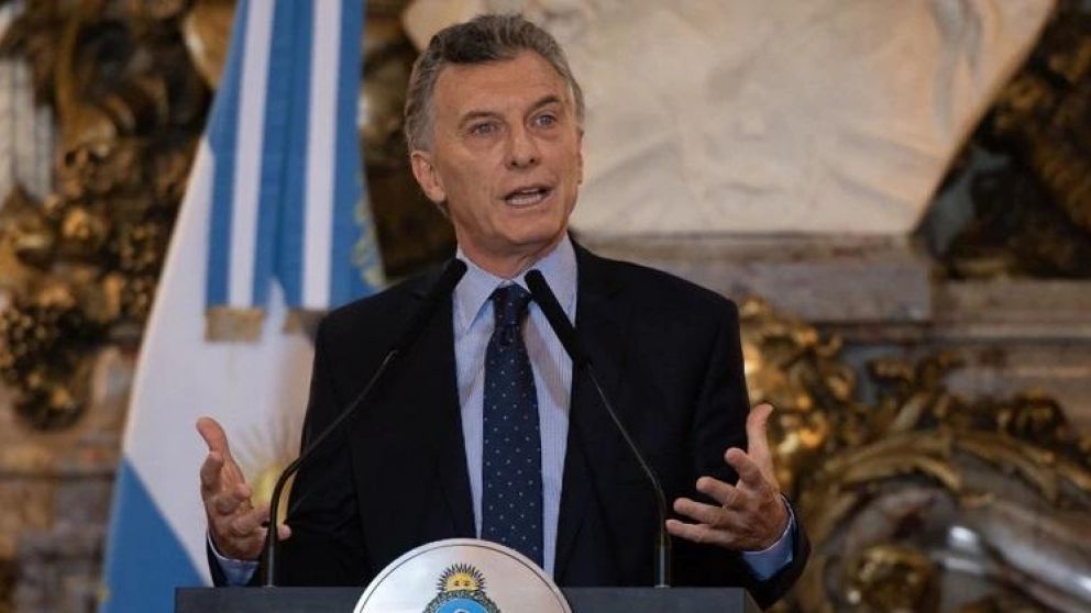 El anuncio de Macri se hizo en el marco del 43º aniversario del golpe militar.