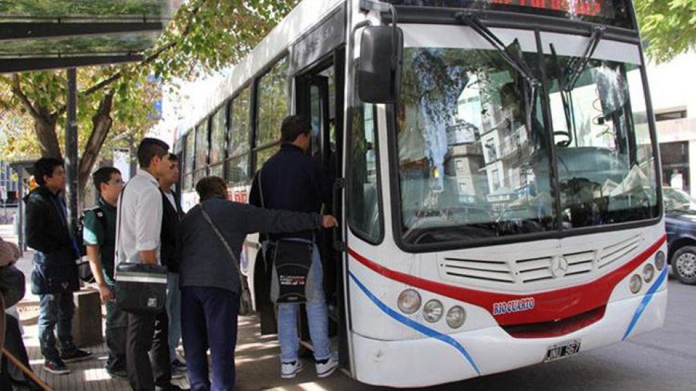 Los usuarios que utilizan m�s de un transporte, gastan el 10% de un sueldo m�nimo para llegar al trabajo.