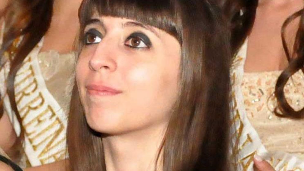 Por su salud, la hija de los ex presidentes, N�stor y Cristina, solicit� m�s d�as para su estad�a en Cuba.