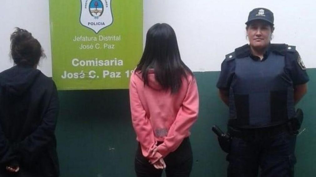 La joven acusada de matar a su pap� de 185 pu�aladas ser� libre.