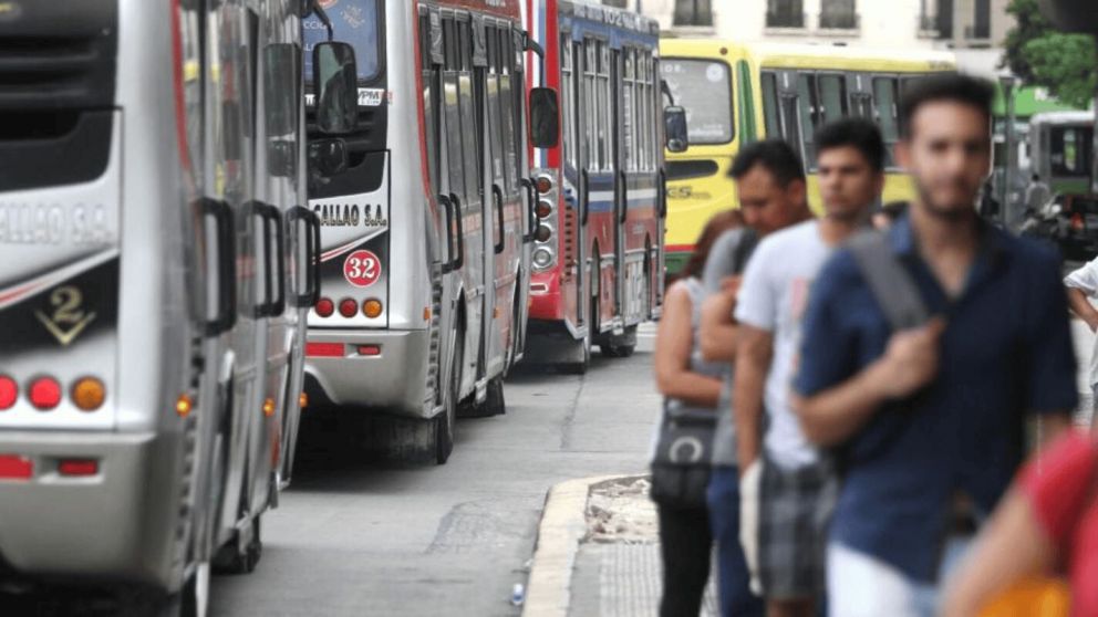 Aumentan las tarifas del transporte (Imagen ilustrativa).