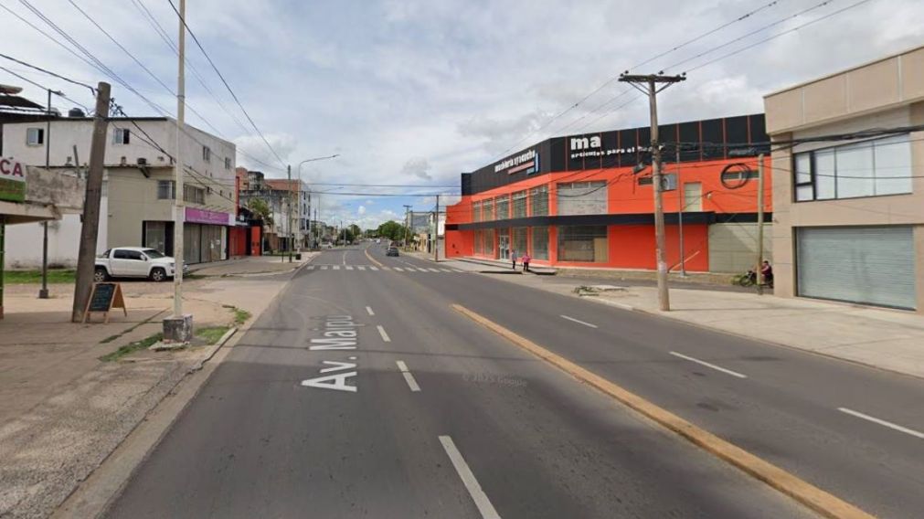 El trágico accidente ocurrió en la esquina de Maipú y Paula Albarracín, en la ciudad de Corrientes (Imagen Google Street View).