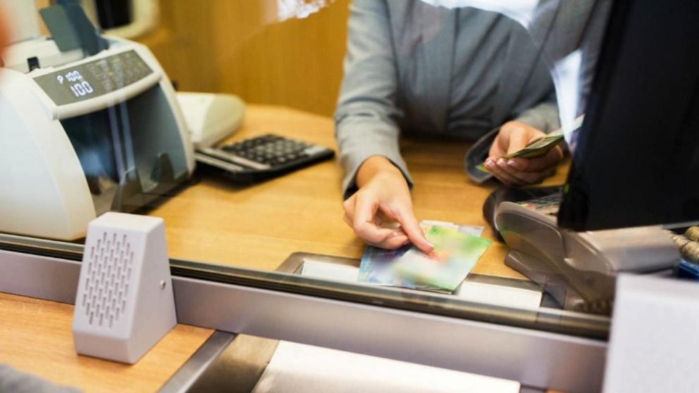 Ganó la Quiniela, fue al banco a depositar el premio y sufrió la peor traición (imagen ilustrativa).