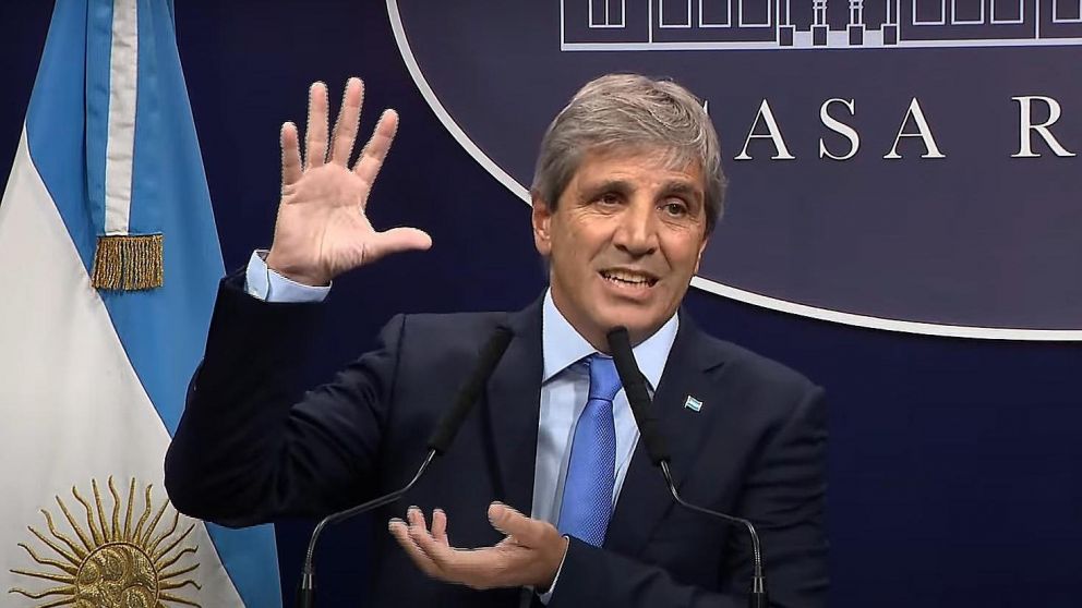 LUIS CAPUTO, RESPONSABLE DEL PROYECTO QUE INGRESAR� AL CONGRESO.