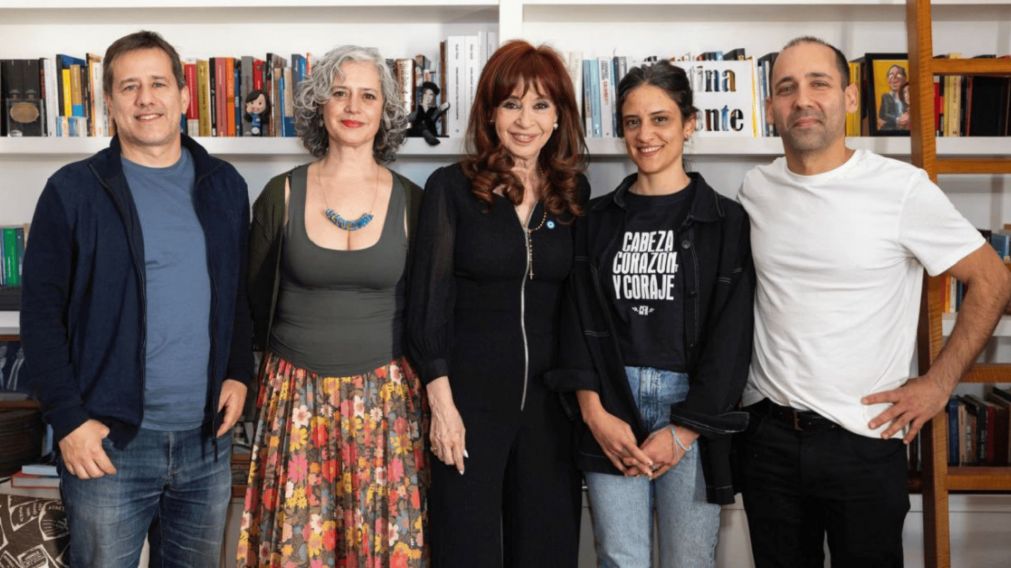 Cristina Kirchner se reunió con candidatos de Fuerza Patria en CABA.