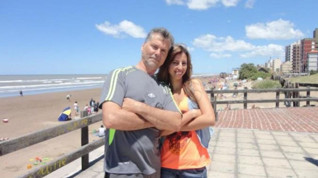 Una de las últimas fotos de Roberto Arrieta junto a su hija Nadia.