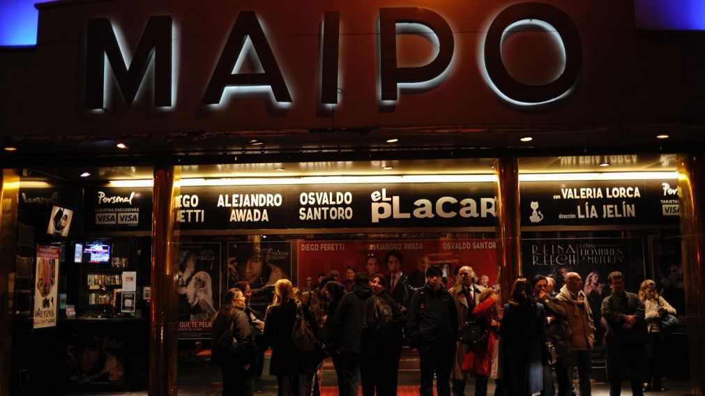 En este informe se revel� que diferentes espectros habitan el hist�rico teatro.