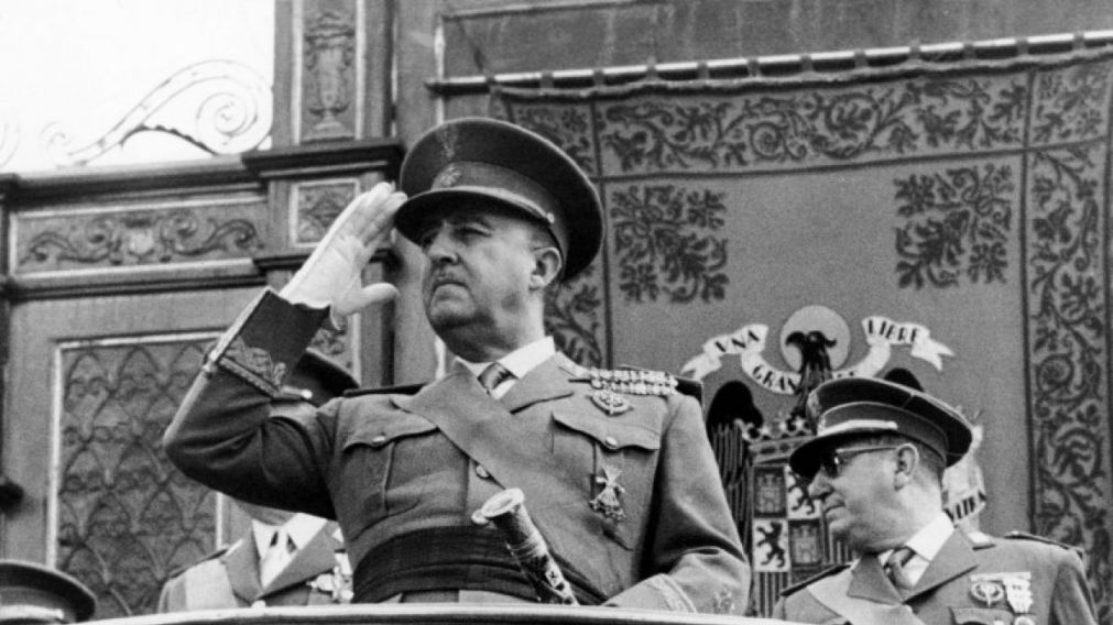 Franco gobernó España entre 1939 y 1975.