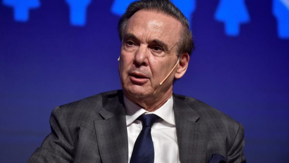 En Capital Federal, Pichetto inauguró un local partidario.