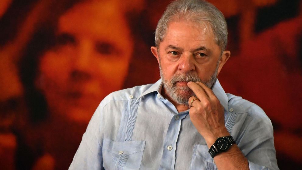 Lula. Hoy pasa sus días tras las rejas. (AFP)