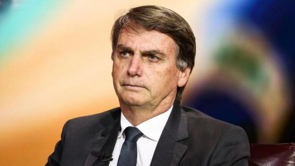 Bolsonaro. Una de las promesas de campa�a fue facilitar la portaci�n de armas. Cumpli�.