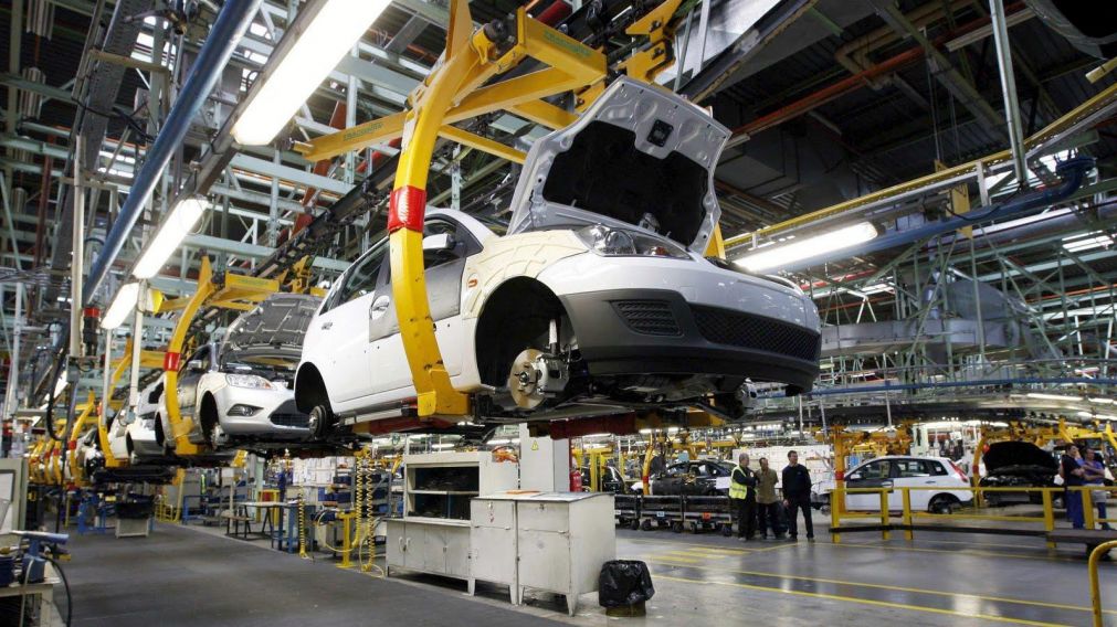 Estrepitosa caída del sector automotriz según el INDEC: 24% abajo respecto de febrero 2025.