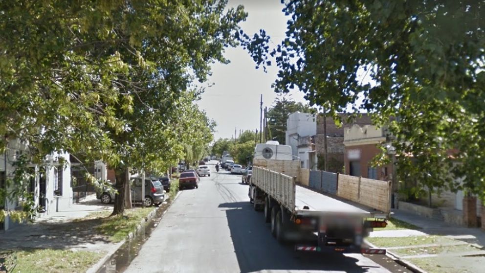 Acá se produjo el linchamiento del joven, de 20 años, por parte de los 3 pasajeos del colectivo.