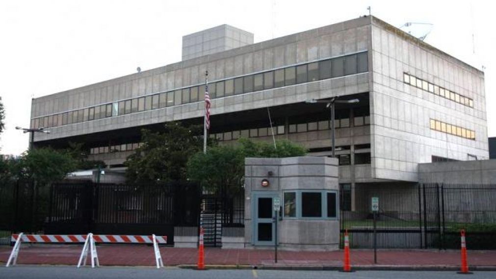 Esta es la embajada de Estados Unidos en nuestro país. (Télam)