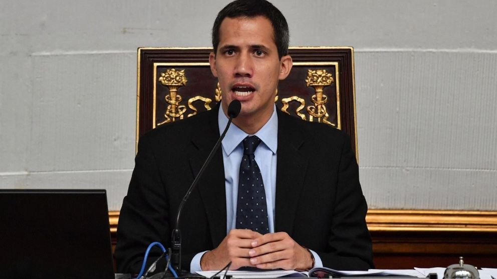 Guaidó le pedirá a la Asamblea Nacional declarar el "estado de emergencia".