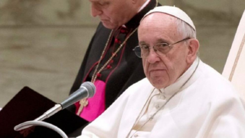 El Papa y un contundente mensaje contra los curas abusados.