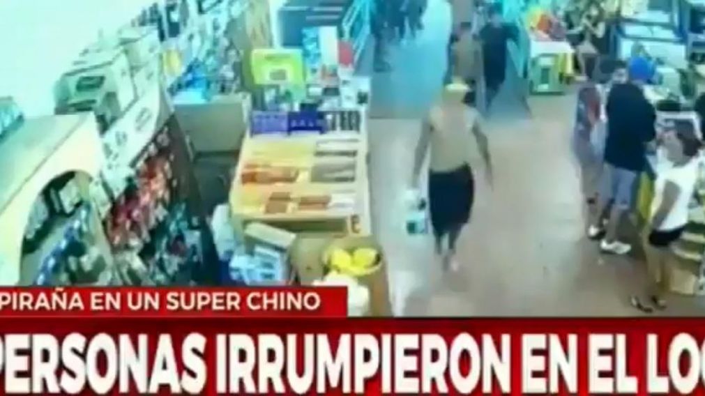 Rápido accionar de los delincuentes. (Captura/Crónica TV).