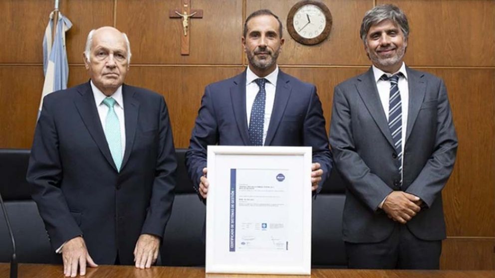 De izquierda a derecha. Los jueces Tassara, Gorini y Uriburu.