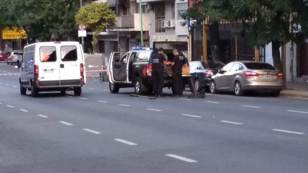 Personal especializado de la Policía de la Ciudad hizo explotar las granadas.