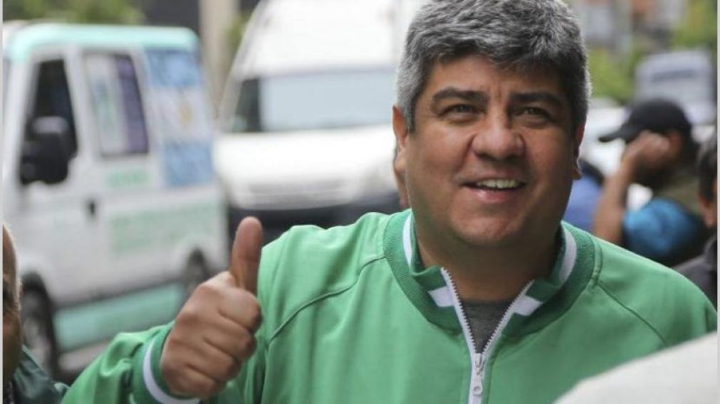 Pablo Moyano parti� rumbo al Vaticano. 