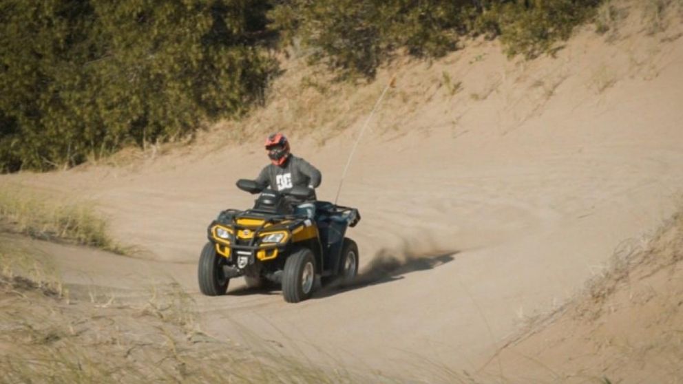 La adolescente de 17 años fue trasladada de urgencia al hospital local donde falleció minutos más tarde.