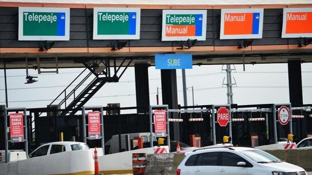 La inclusión del Telepeaje en todas las cabinas, uno de los puntos para dar marcha atrás con la subida de barrera.