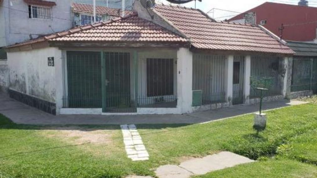 En este domicilio de Villa Santa Rita ocurri� el crimen.