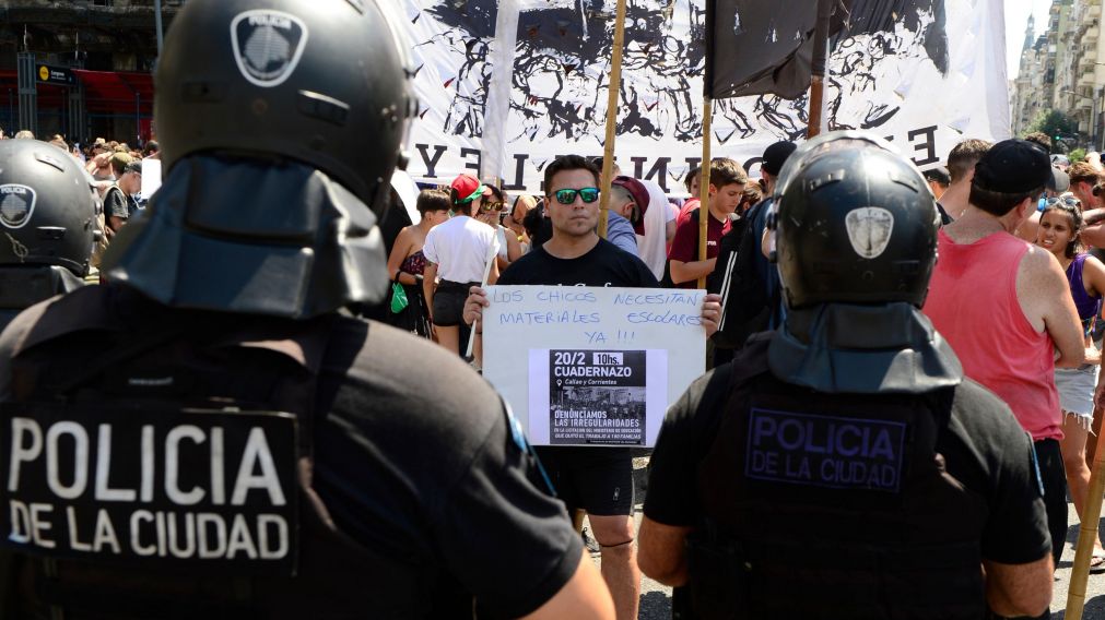 "Los chicos necesitan materiales escolares ya" (Jonatan Moreno-Crónica)