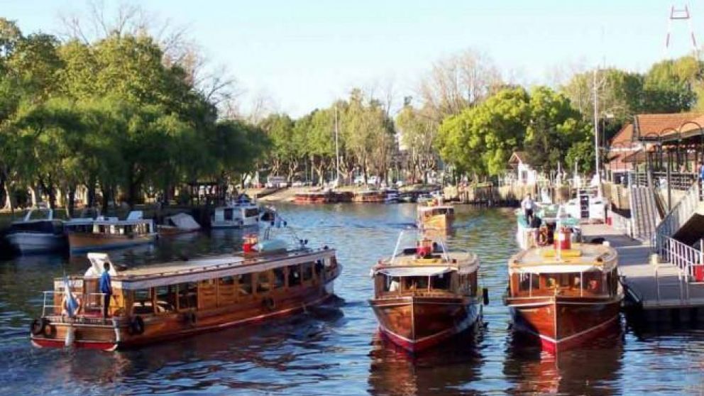 ¿Cómo es la regulación del transporte fluvial del Delta?