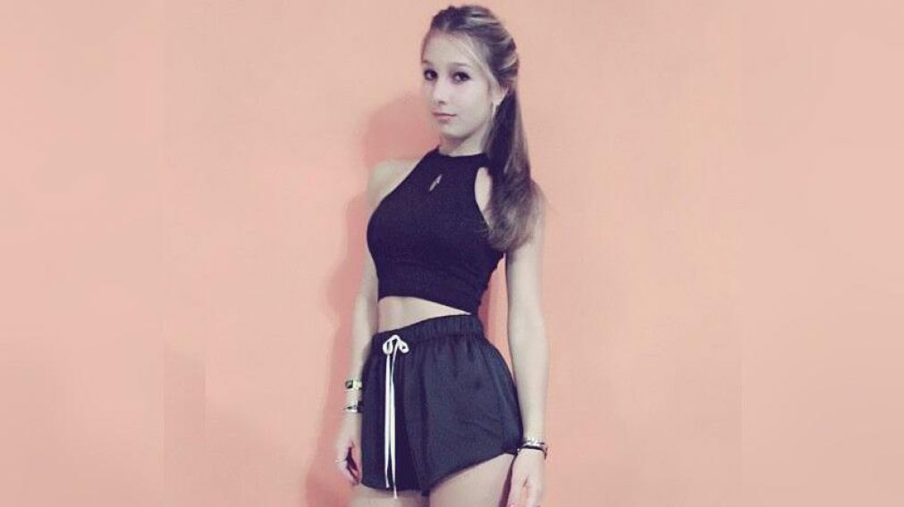La joven aseguró que el vestido de su fiesta de egresados fue creado por ella.