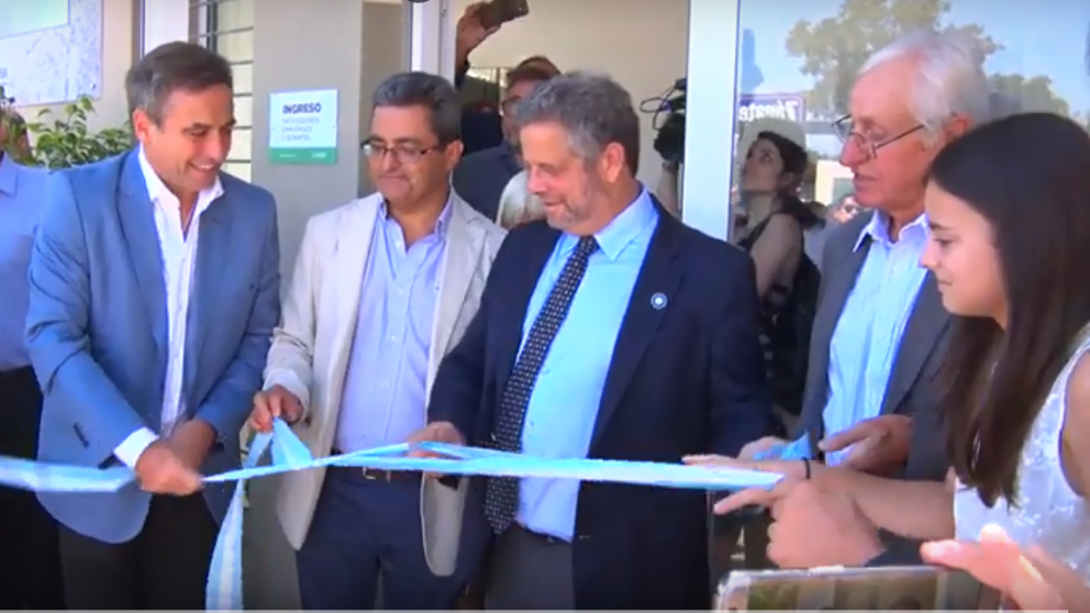 El intendente Mestre inauguró el laboratorio municipal en el sur de la ciudad de Córdoba