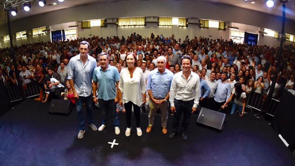 Funcionarios del gobierno provincial, presentes en Ensenada.